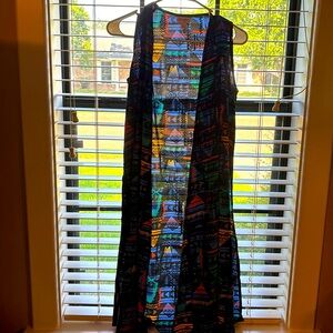 MULTI COLOR LULAROE AZTECS CARDGIN SZ-XS